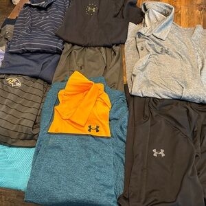 Like new 3xl men’s Under armor shirts